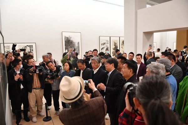 “笃行——罗公染随笔水墨展”昨日在中国美术馆开幕，展期至4月28日