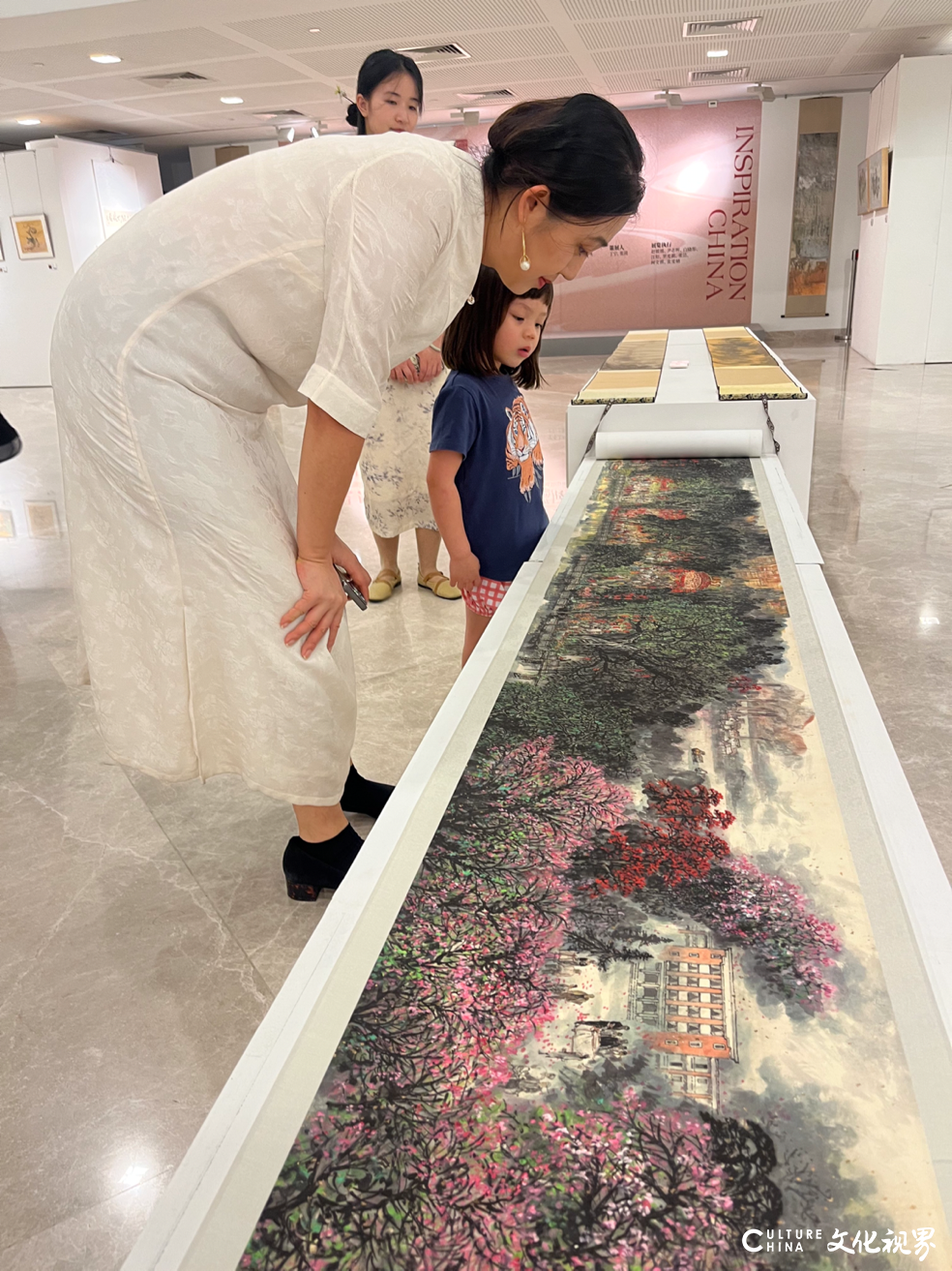 “灵感中国Inspiration China——当代中国画艺术国际巡展”在新加坡盛大开幕，展期至4月28日