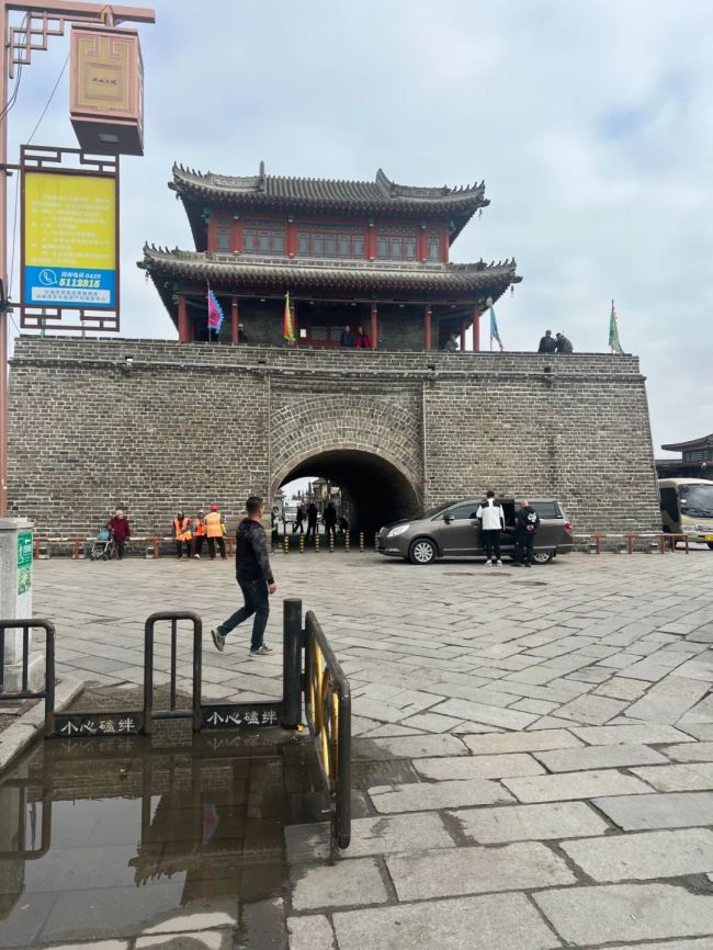 北镇梨花洁白雅致、宁远古城淳朴敦厚……跟随画家赵培智的写生之旅回望辽西之美