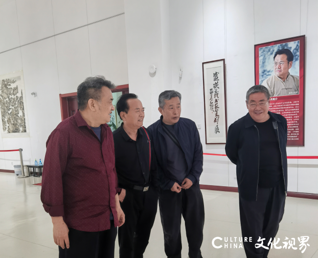 “盛洪义书画篆刻邀请展”在济阳美术馆隆重开幕