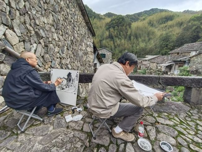 张伟觉圣缙云写生｜写生不是简单地对景描摹，更包含着对物象的认知和审美取向