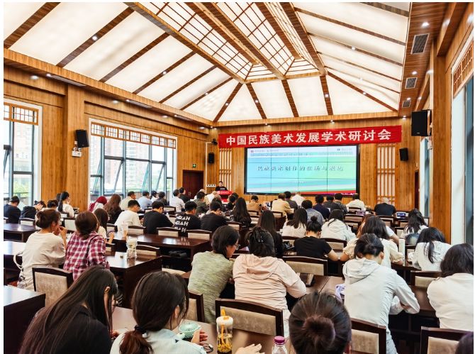 “深入基层·面向大众——中国民族美术双年展民族地区巡展”（贵州站）在贵阳开幕