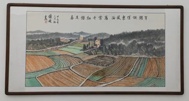 展出60余幅中国山水画作品，“弘美秦皇岛——第二届王界山师生写生作品展”开幕