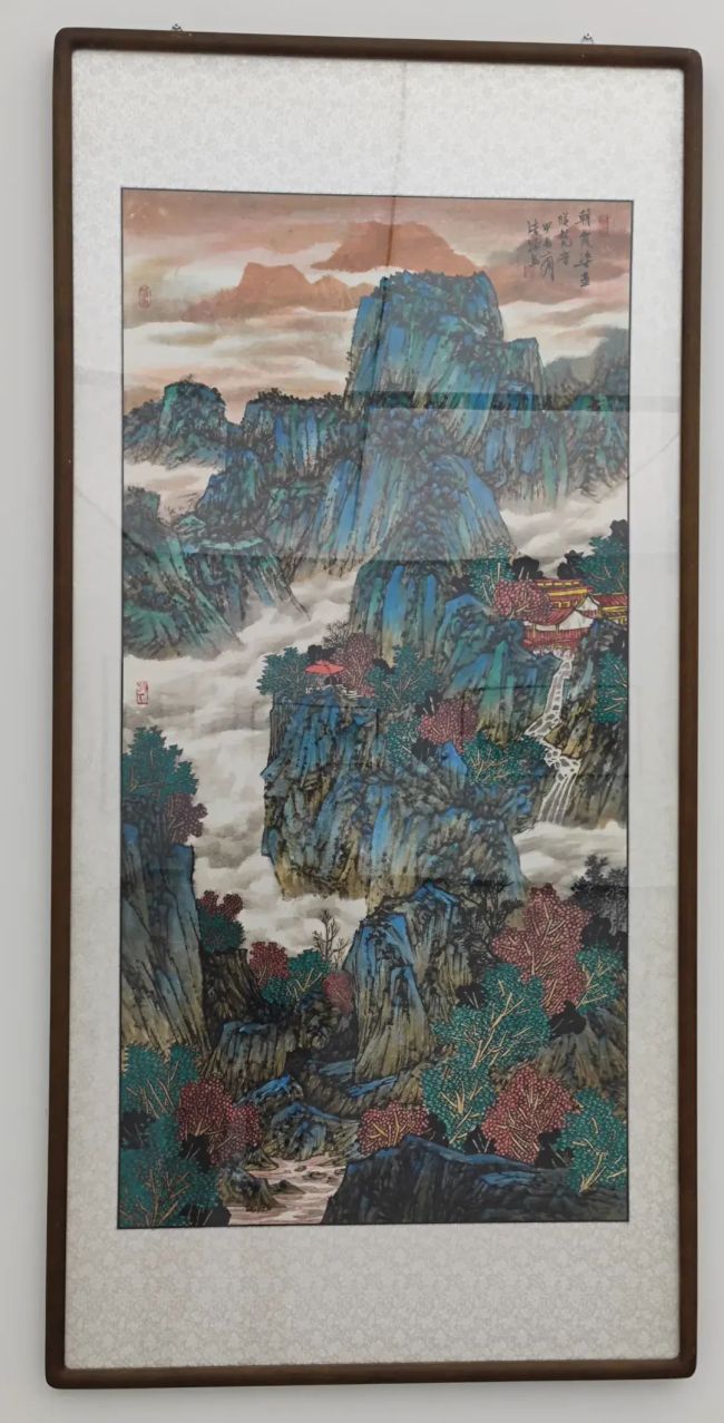 展出60余幅中国山水画作品，“弘美秦皇岛——第二届王界山师生写生作品展”开幕