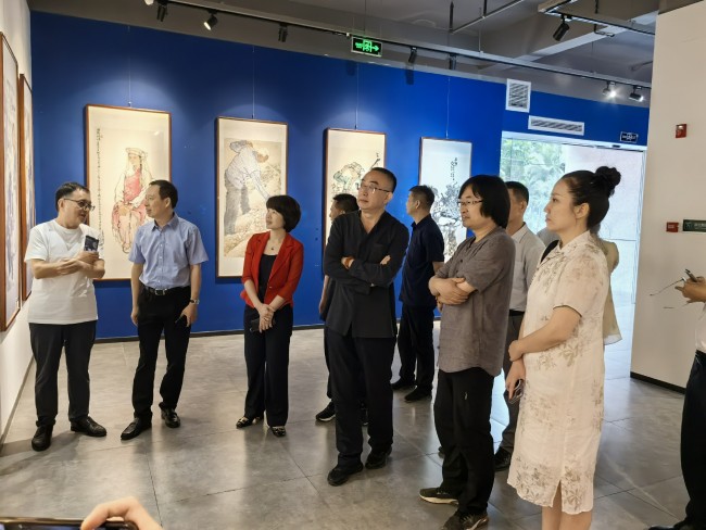 “艺道同心——甘肃画院美术书法作品交流展”在海南省书画院开幕