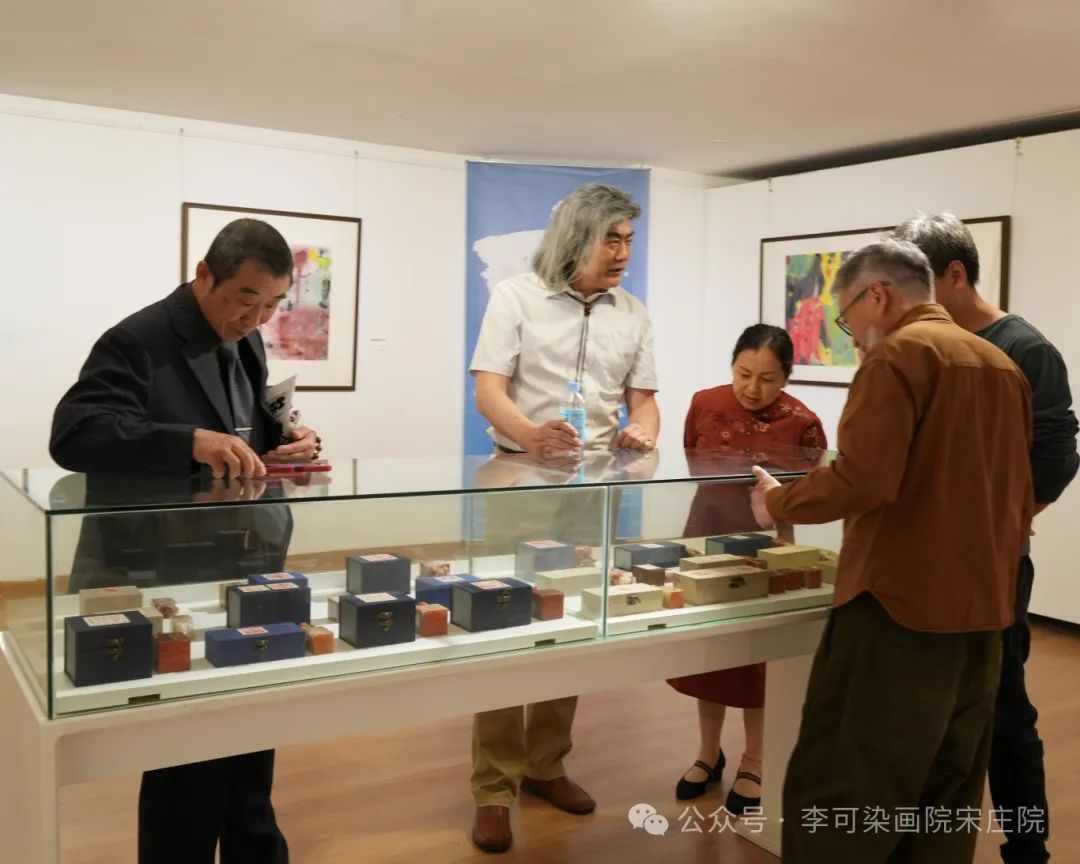 “墨映心象·纪君书法墨象艺术品鉴会”在李可染画院宋庄院开幕