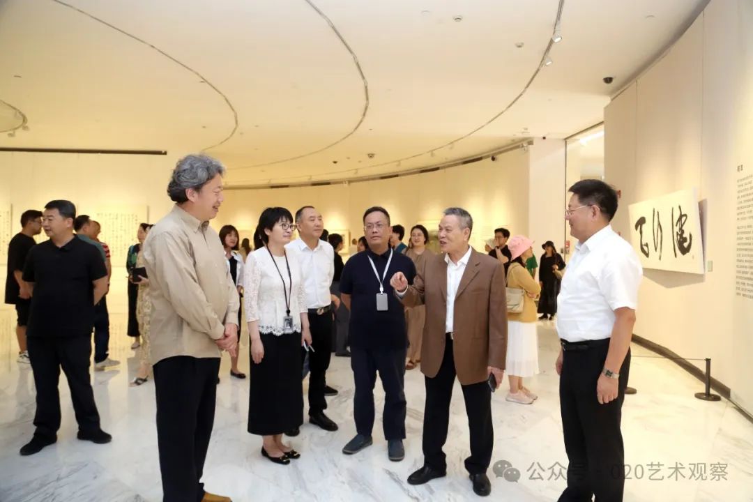 “天行健——梁江‘学者书画’50年·深圳展”在深圳开幕，展期至6月16日