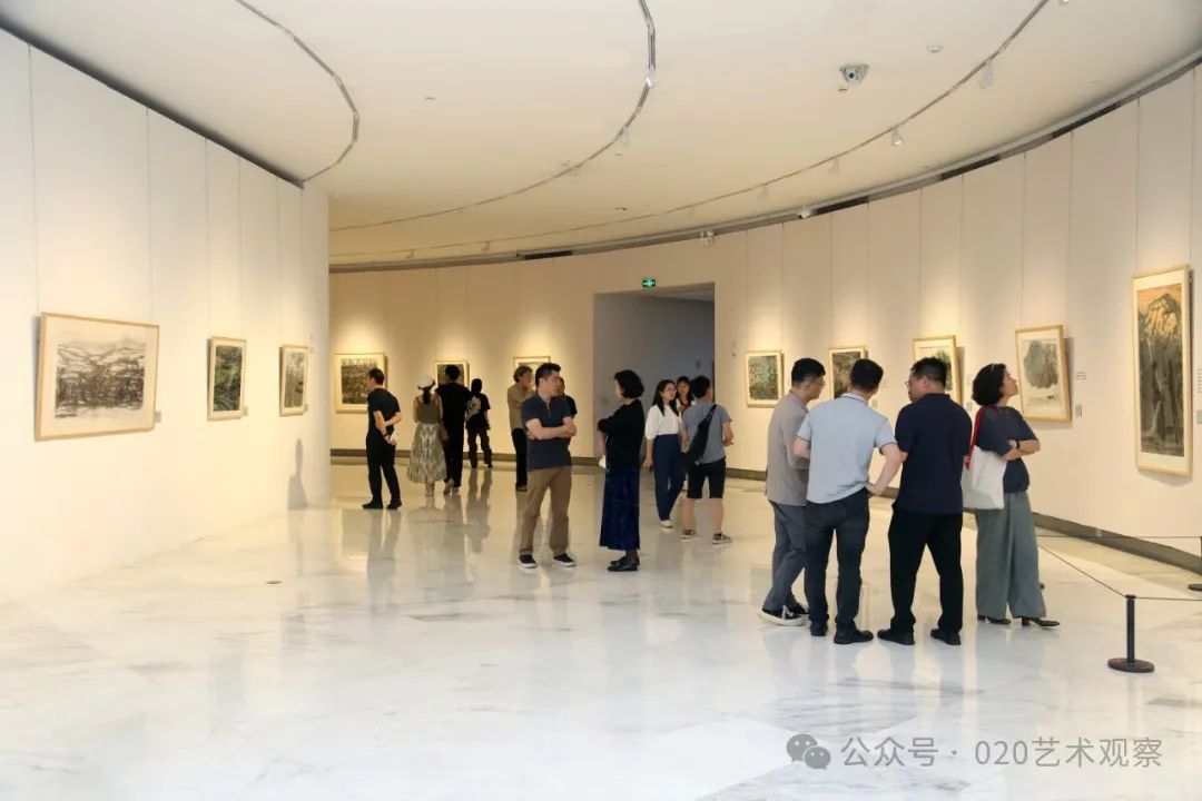 “天行健——梁江‘学者书画’50年·深圳展”在深圳开幕，展期至6月16日