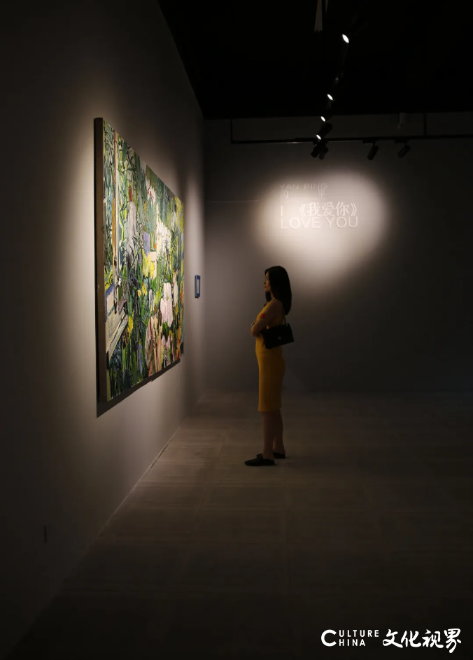 诗意与哲学、形式与意境的巧妙融合，“我爱你——闫平油画展”在京开幕，展期至7月19日