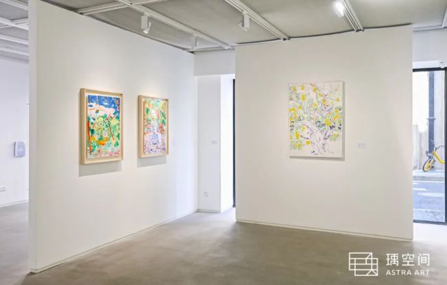 在世界的角落观望，“离心力——焦小健个展”在上海开幕，展期至7月22日