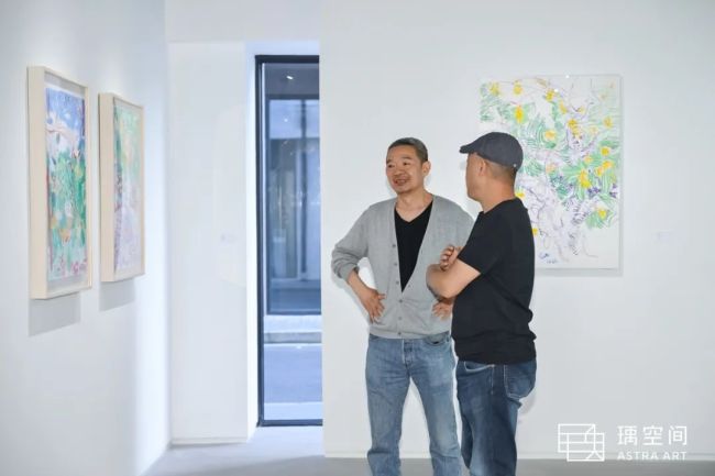 在世界的角落观望，“离心力——焦小健个展”在上海开幕，展期至7月22日