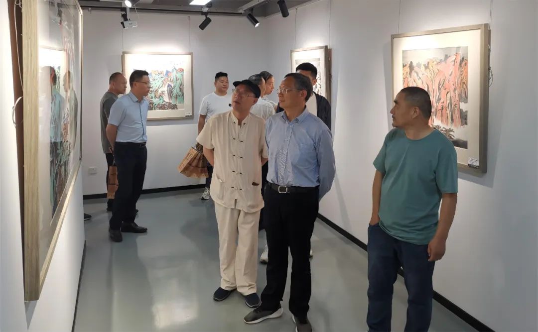 “丘壑有声——岳增光山水画作品展”在荣宝斋宁波分店开幕