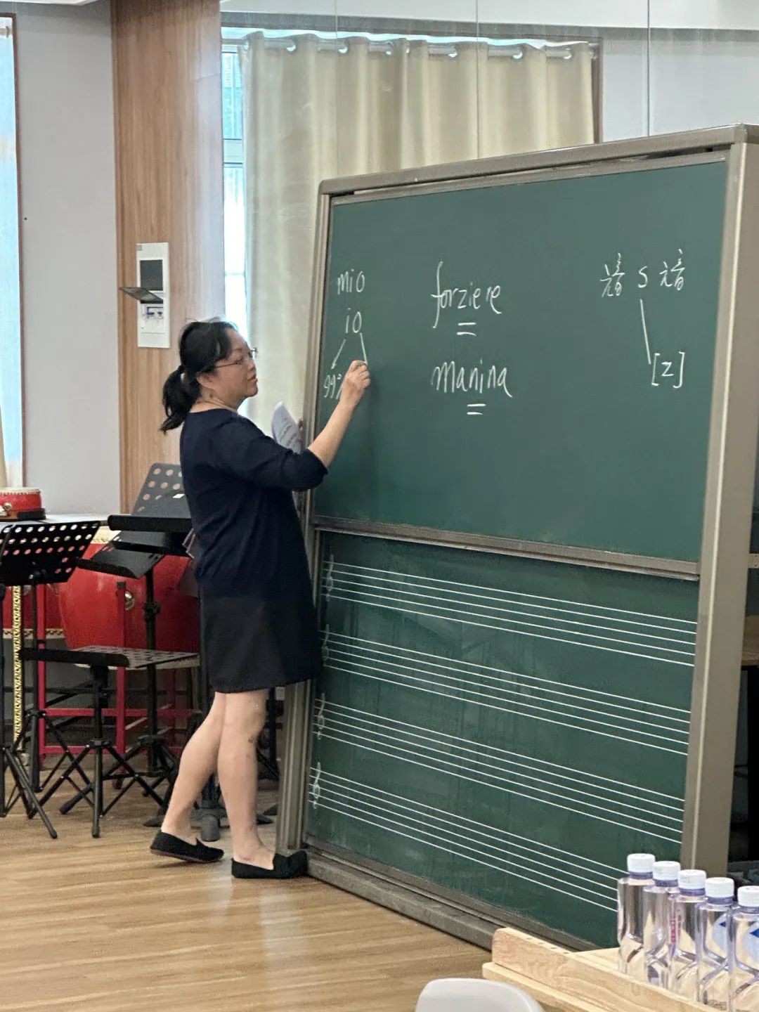 山东艺术学院现代音乐学院举行外国艺术歌曲及歌剧咏叹调艺术指导专家公开课