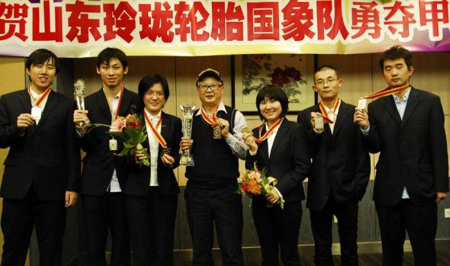 18年情缘终成正果——山东围棋队披上“玲珑轮胎” 新战袍，鲁军全新阵容今日亮相围甲