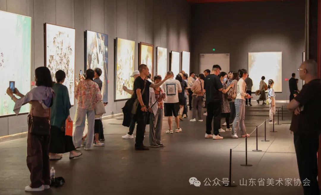 第十四届全国美展山东作品展（中国画、油画）今日在山东美术馆开展