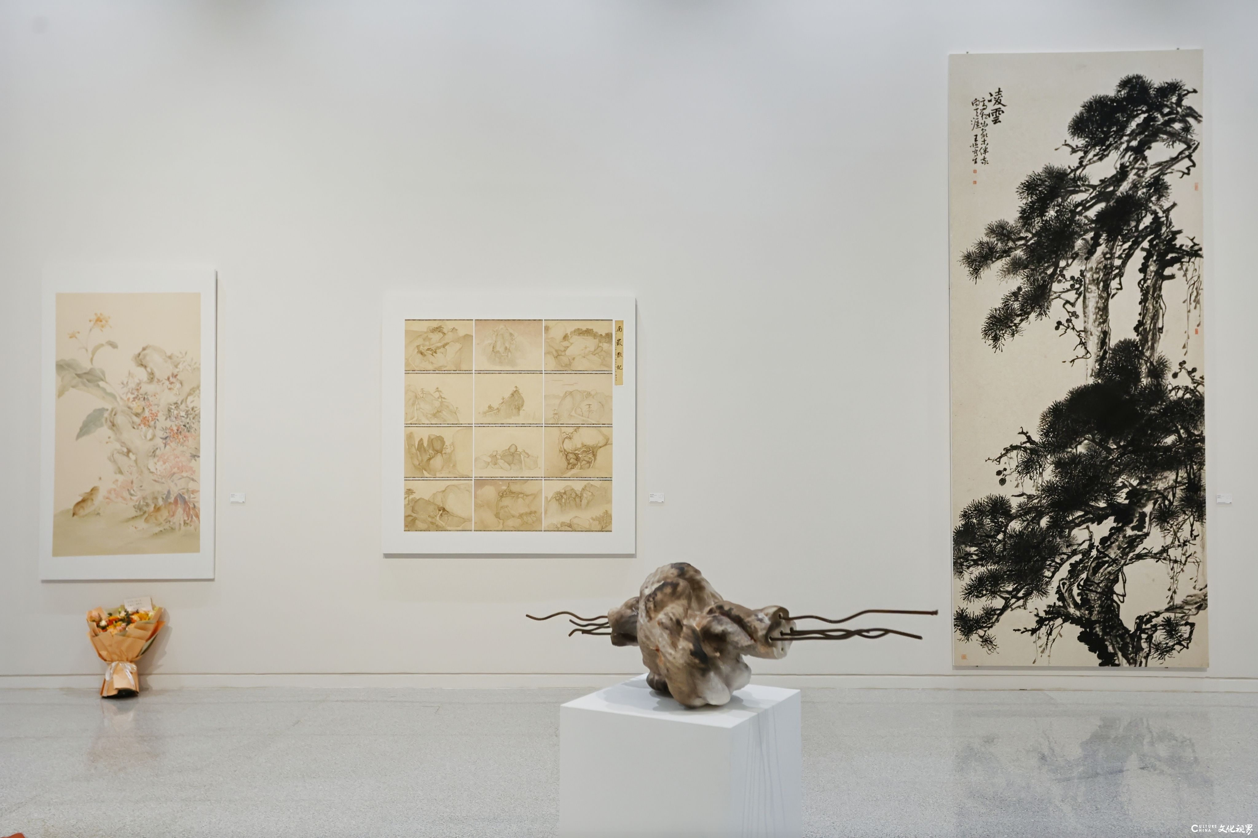 “观往·知来——中国艺术研究院2024届美术、设计研究生毕业作品展”在北京中国工艺美术馆开幕