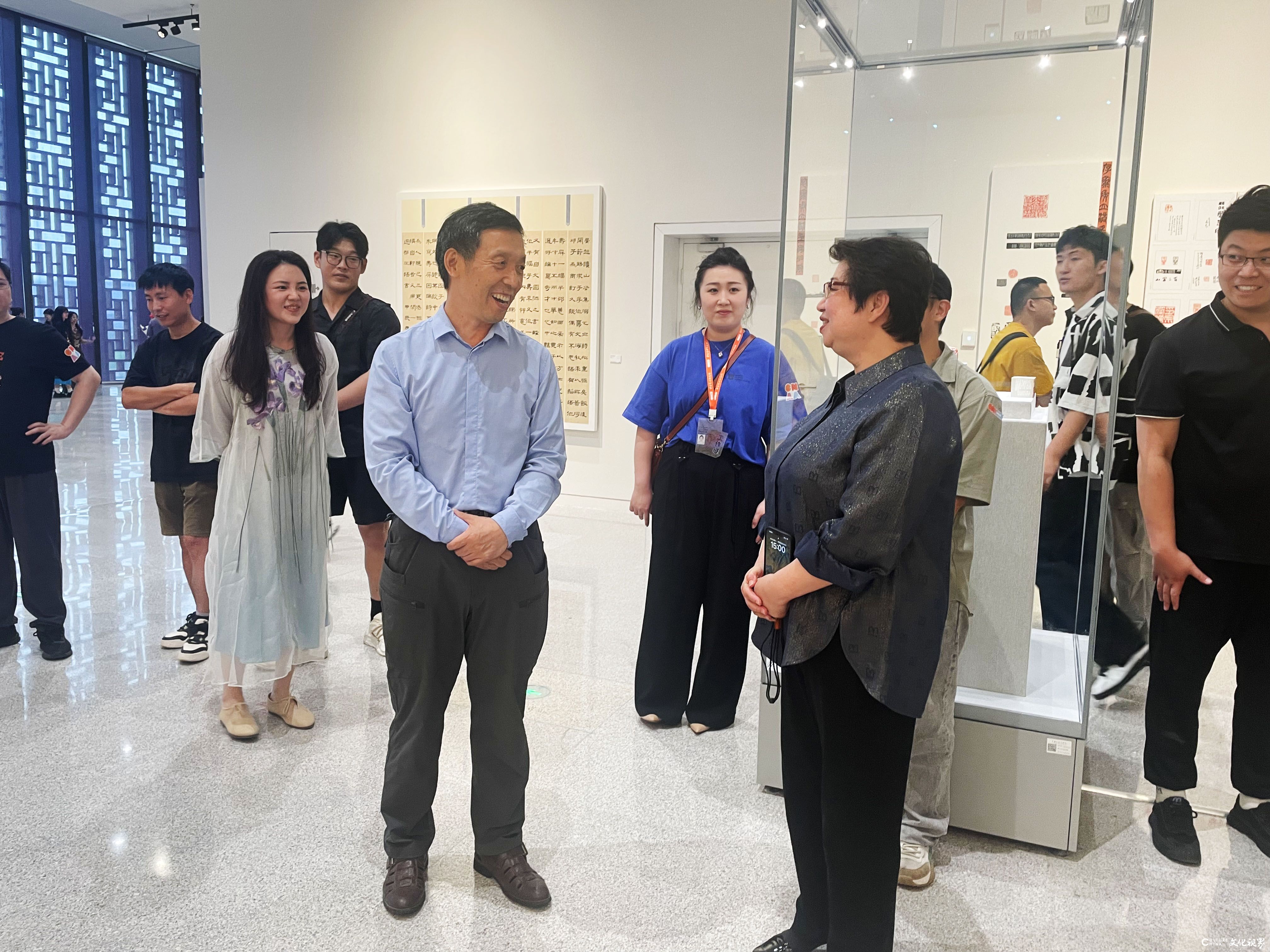 “观往·知来——中国艺术研究院2024届美术、设计研究生毕业作品展”在北京中国工艺美术馆开幕