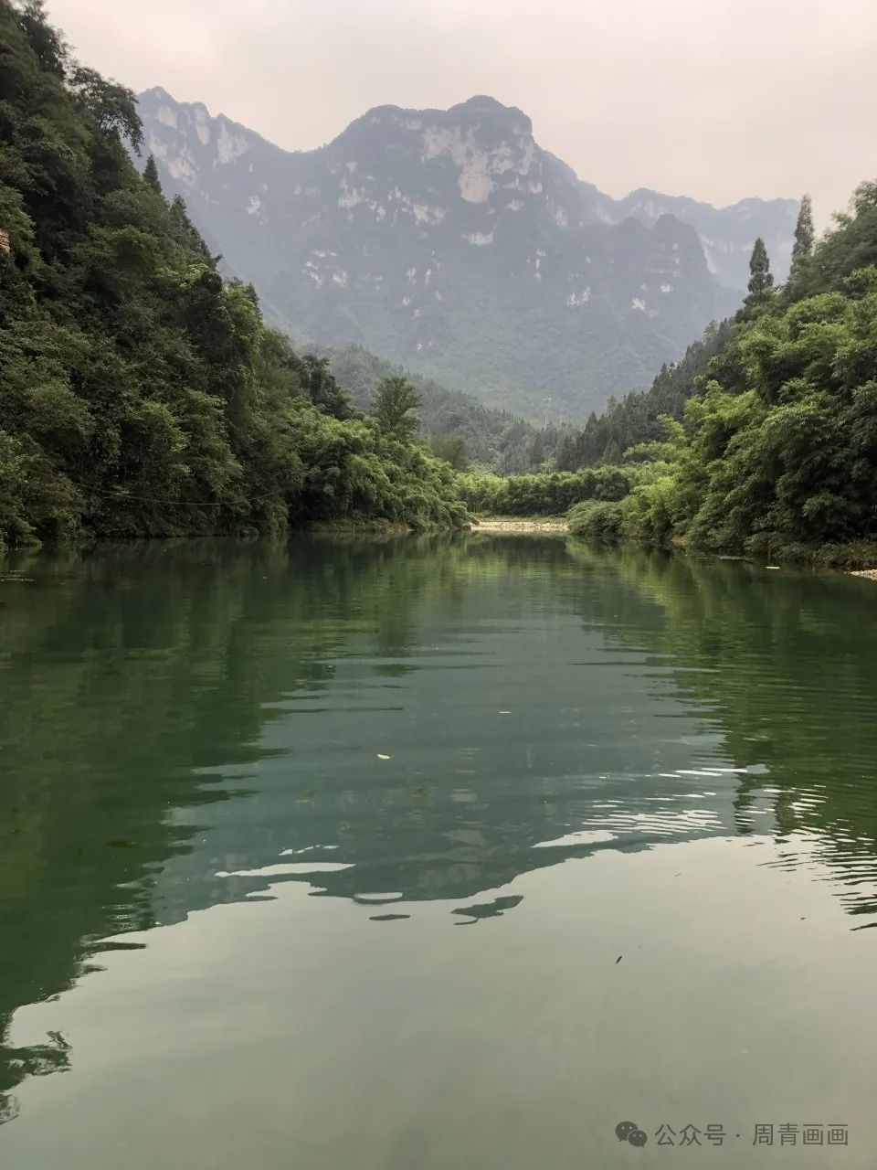 周青写生宜昌丨杖藜寻石路，诗意入画来