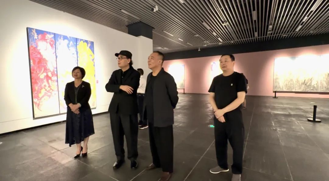 “志道·游艺——中国国家画院六人展”在湖南美术馆盛大开幕，展期至7月5日