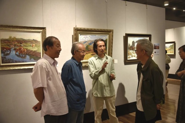 “艺路同行——小幅油画写生作品展”在西北师大隆重开幕，展出甘肃省内37位油画家近百幅写生作品