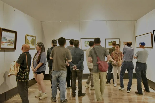 “艺路同行——小幅油画写生作品展”在西北师大隆重开幕，展出甘肃省内37位油画家近百幅写生作品