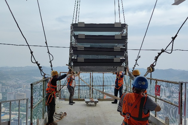 绿地集团山东各重点工程奋力冲刺年中、提速交付