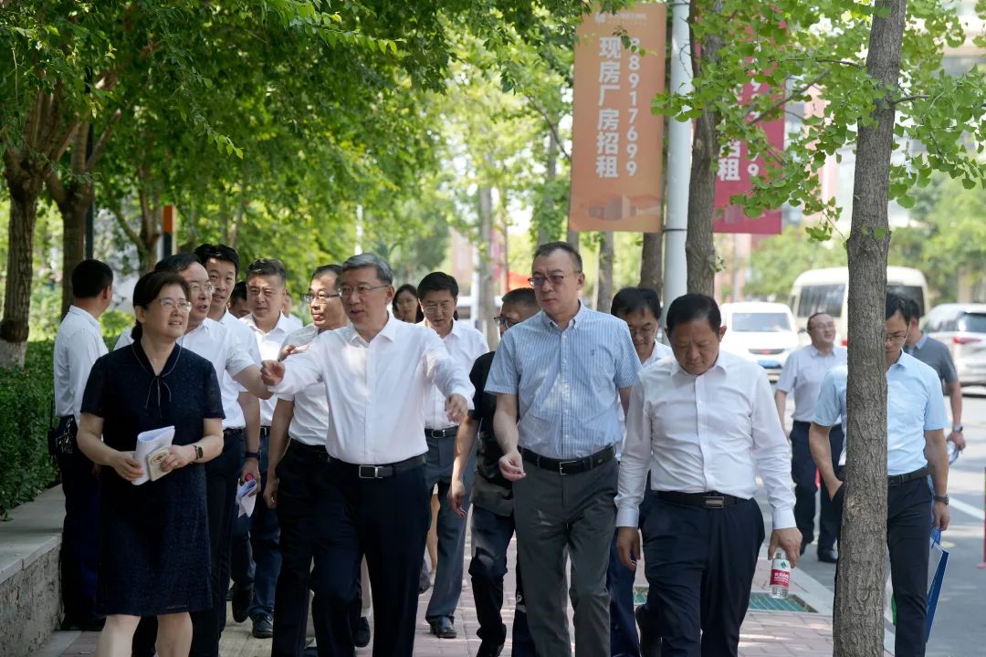 济南市委常委，高新区党工委书记、管委会主任孙斌一行到银丰国际生物城调研指导