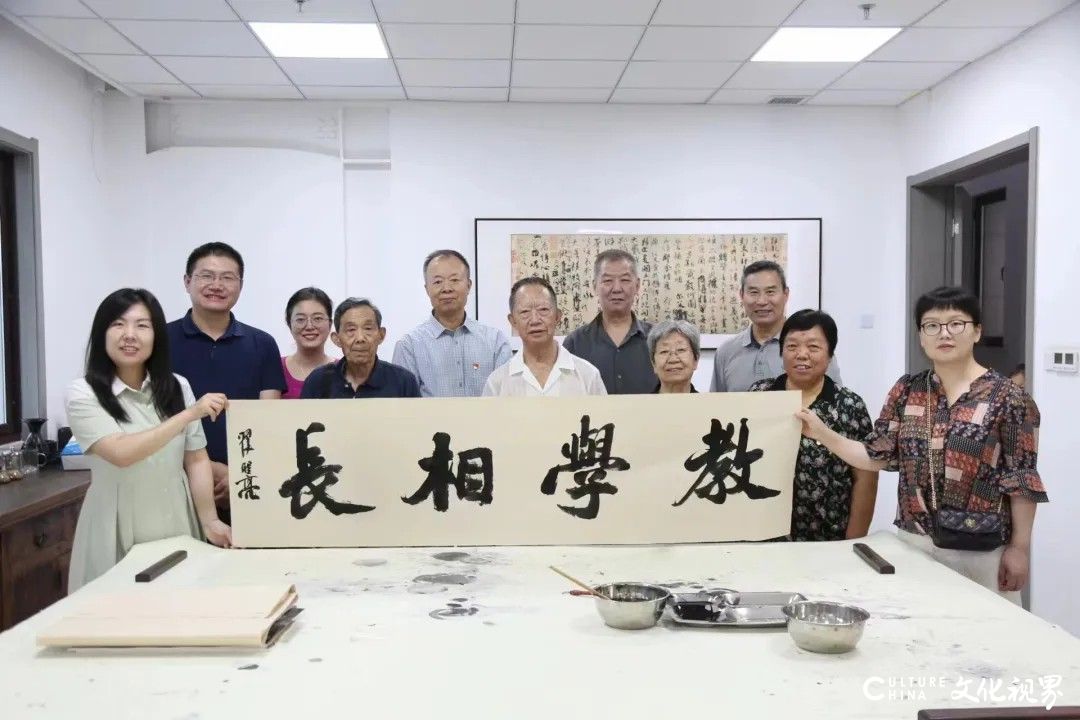 “学条例 扬清风 勇担当——山东画院党纪学习教育主题书法展”今日开幕，展期至7月18日