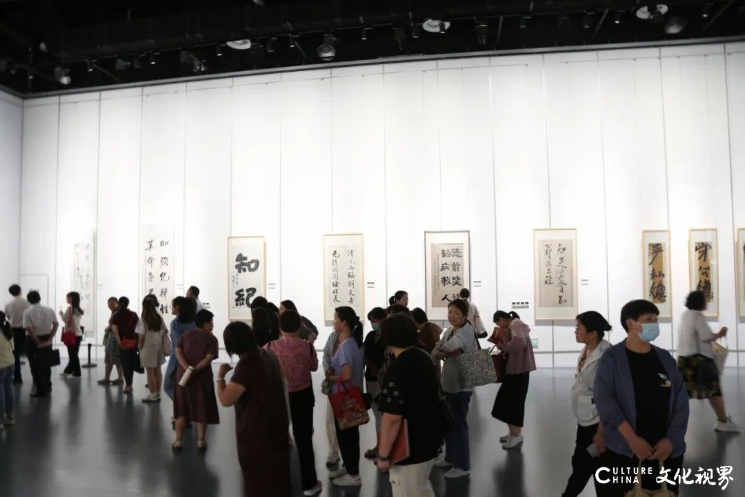 “学条例 扬清风 勇担当——山东画院党纪学习教育主题书法展”今日开幕，展期至7月18日