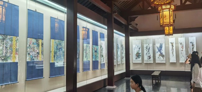 “艺路繁花颂盛世——任仲泉国画艺术作品展”今日在济南开展