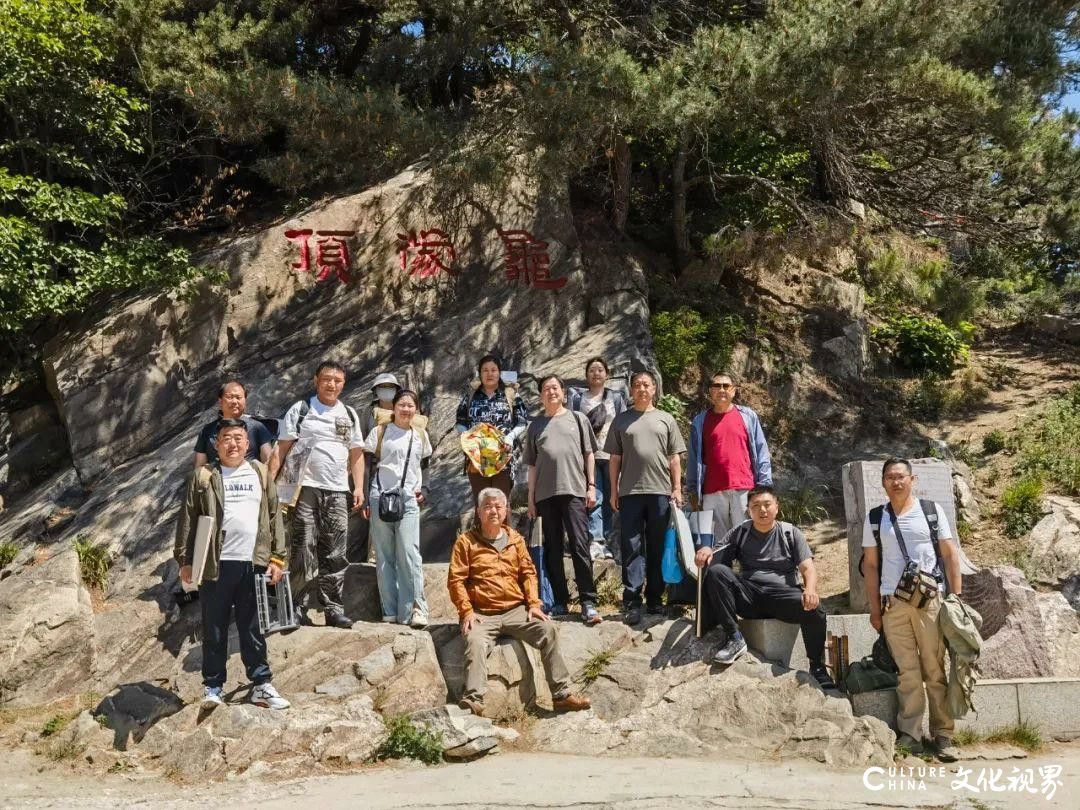 在与自然的对话中用画笔探索——王界山师生写生沂蒙山区