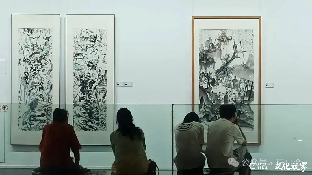 “问道昆嵛——山水圈2024水墨文献展”昨日在烟台美术博物馆（烟台画院）开幕，展期至7月28日