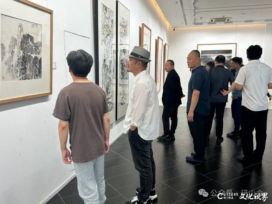 “问道昆嵛——山水圈2024水墨文献展”昨日在烟台美术博物馆（烟台画院）开幕，展期至7月28日