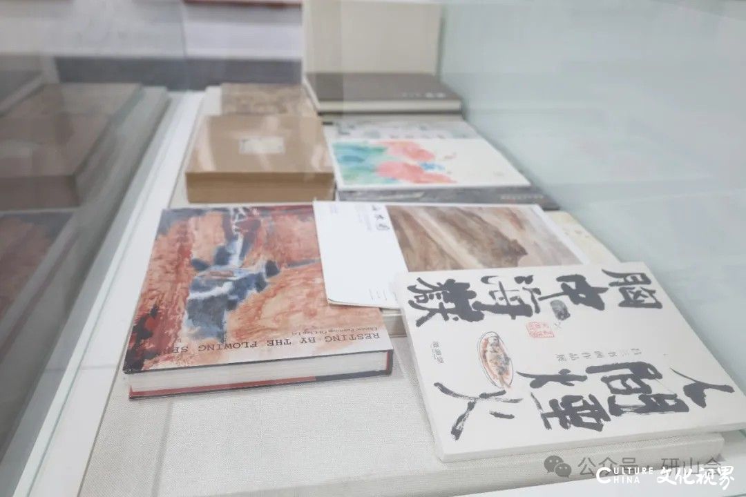 “问道昆嵛——山水圈2024水墨文献展”昨日在烟台美术博物馆（烟台画院）开幕，展期至7月28日