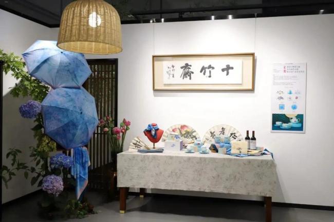 “家园”—翟优＆樊蕾伉俪花鸟画作品展暨文创产品首发仪式成功举行