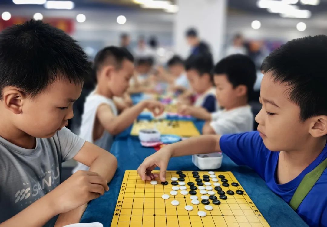 潍坊临朐老区举办首届智运会——300余少儿围棋手踊跃参赛