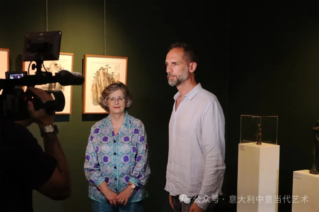 “马可·波罗在中国——吴为山个展”昨日在意大利佛罗伦萨隆重开幕，展期至7月28日