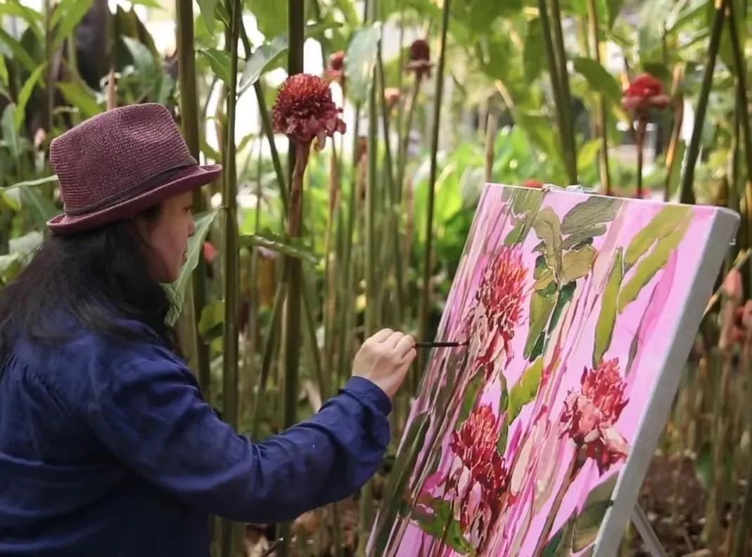 “知觉的花朵儿——康蕾作品展”丨在薄而繁复的过程中，沉淀时光的价值