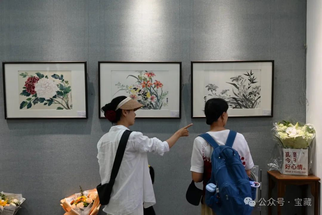 永远的向日葵，永远的光芒 | “向阳泽馨——张赤花鸟画小品展”在杭州开幕，展期至8月2日