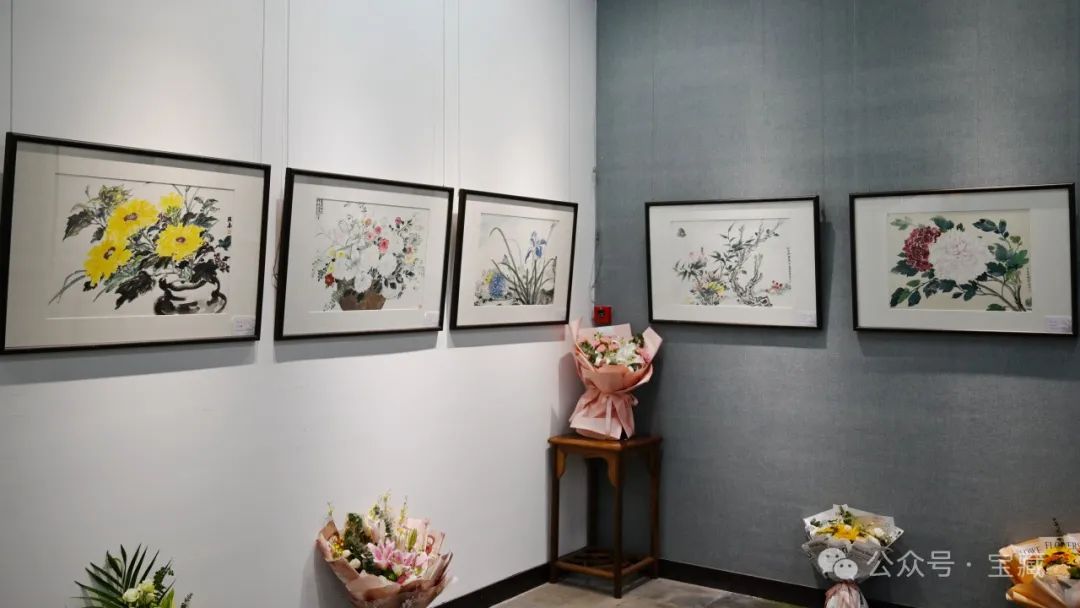 永远的向日葵，永远的光芒 | “向阳泽馨——张赤花鸟画小品展”在杭州开幕，展期至8月2日