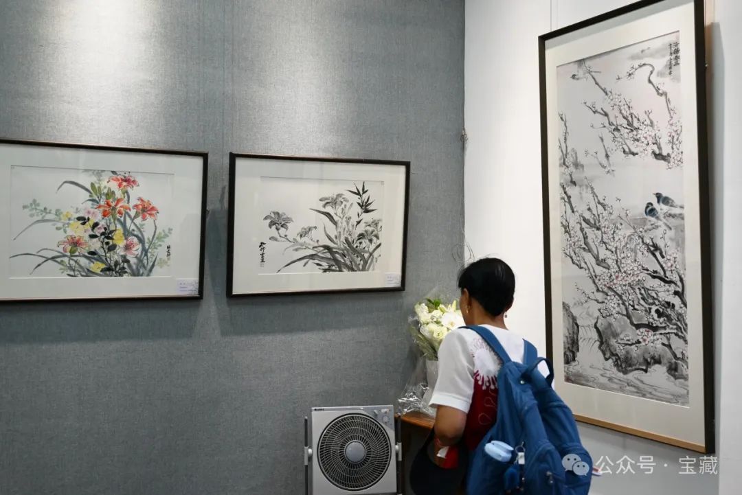 永远的向日葵，永远的光芒 | “向阳泽馨——张赤花鸟画小品展”在杭州开幕，展期至8月2日