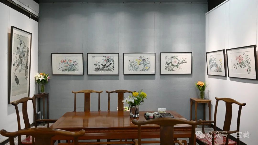 永远的向日葵，永远的光芒 | “向阳泽馨——张赤花鸟画小品展”在杭州开幕，展期至8月2日