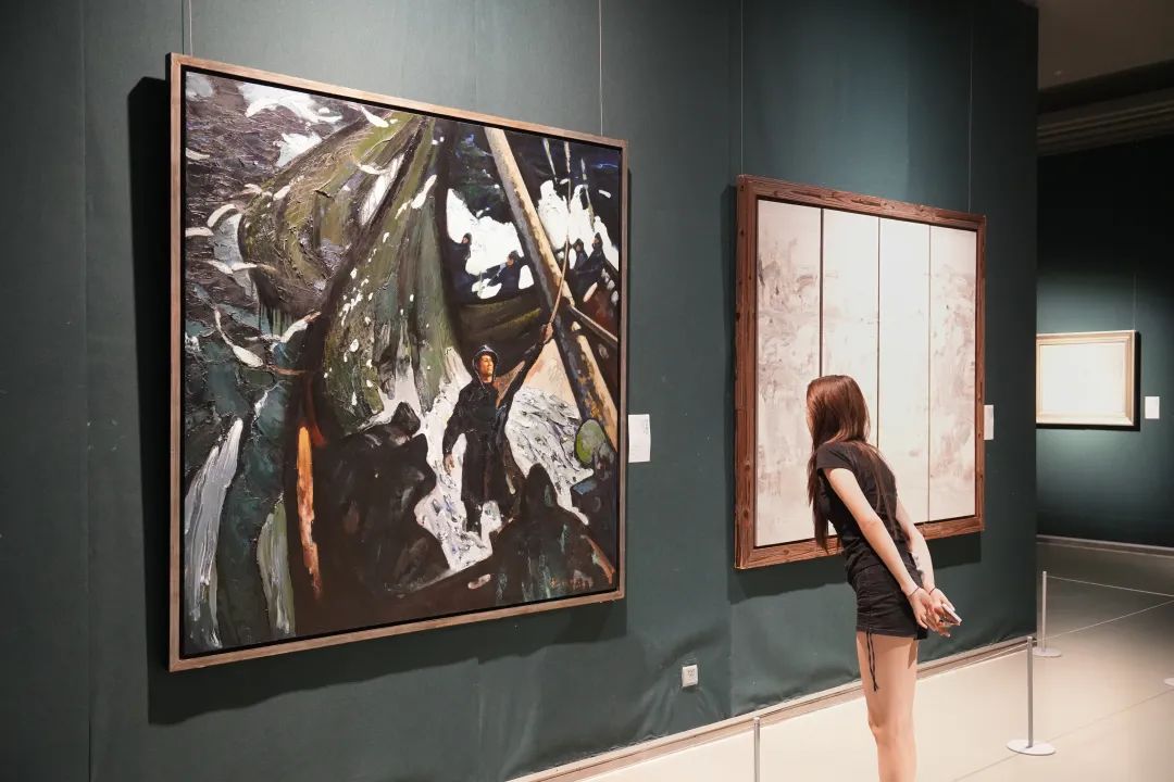 “何以燎原——‘山东风土人情油画’文献研究展”在山东美术馆开展，首场学术活动圆满举办，展览将延续至8月25日