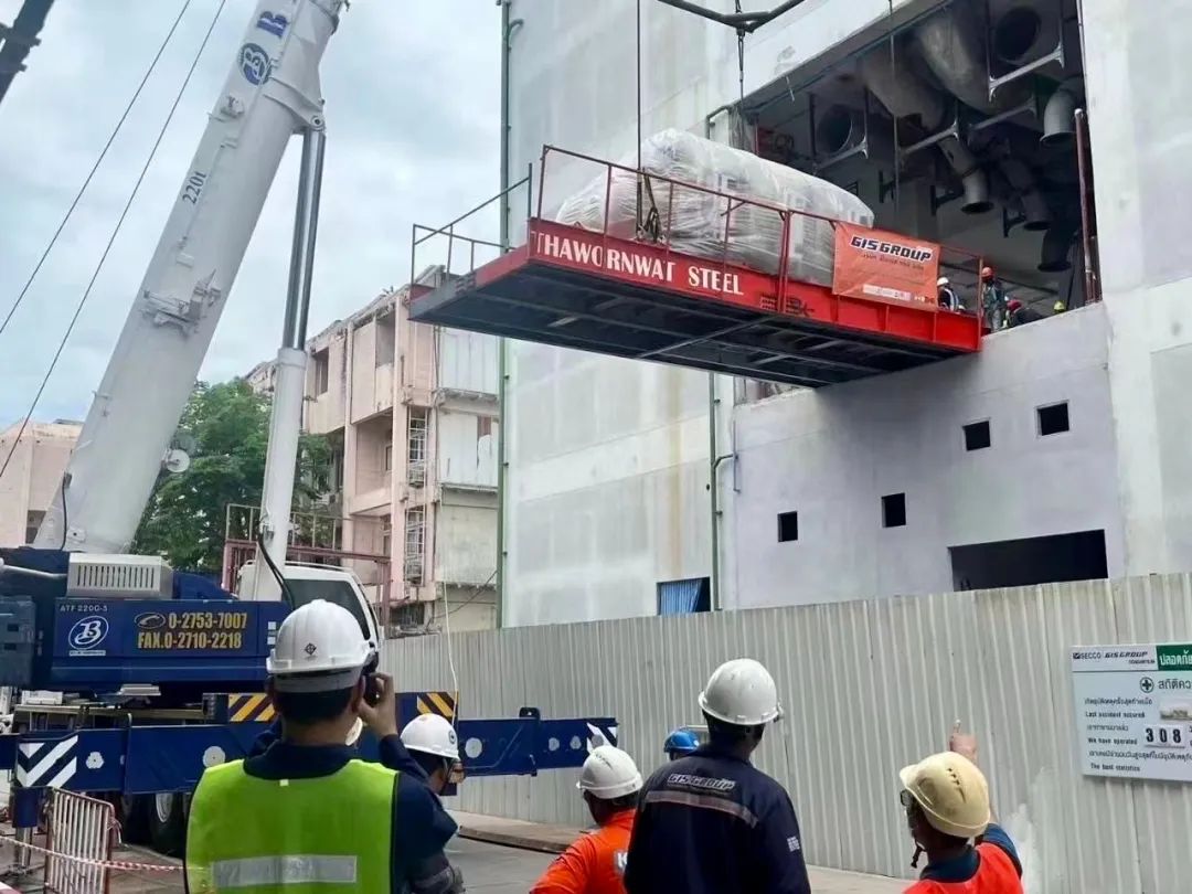 展现海尔科技强实力——全球单体冷量最大磁悬浮变频空调冷水机组正式下线