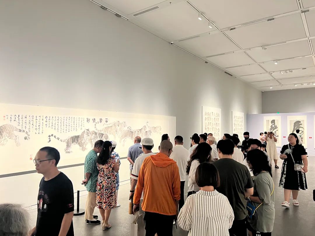 “慷慨啸歌——孟祥顺画虎艺术全国巡展”在四川美术馆隆重开幕