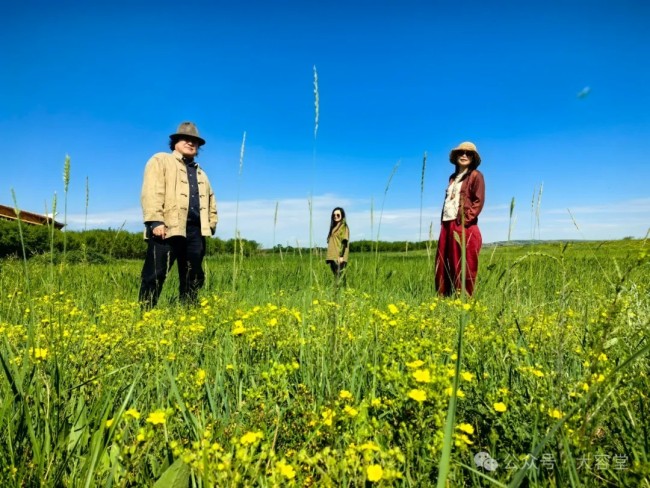 陈一峰锡林郭勒写生丨忘情天地间，寻找表现大写意人物力量的符号