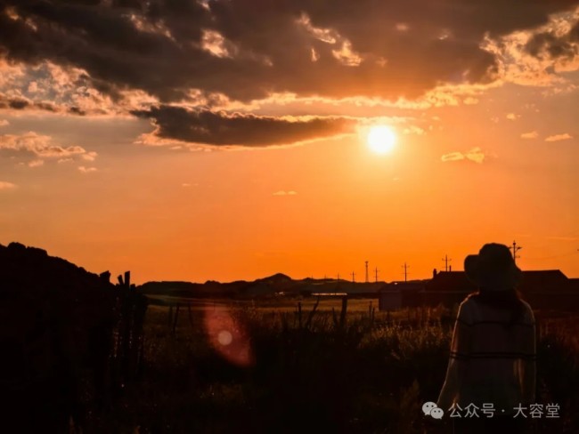 陈一峰锡林郭勒写生丨忘情天地间，寻找表现大写意人物力量的符号