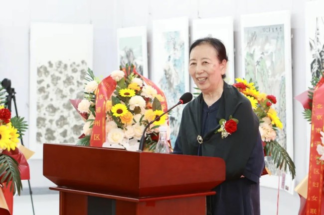 “第四届芰荷玄同——中国女画家协会庆祝建党103周年全国女画家作品大展”在北京开展，展期至8月7日