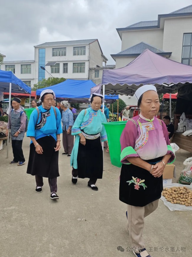 探秘多彩文化，感受民族风情——王新伦水墨人物画高级研修班湖南、贵州采风行