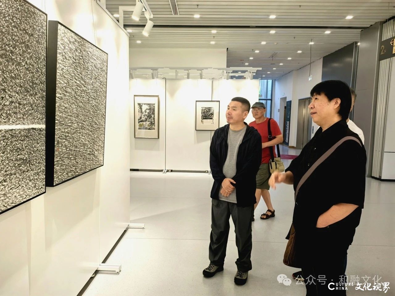 “鸟鸣花开——姚瑞江中国画作品展”在上海开幕，展期至8月30日